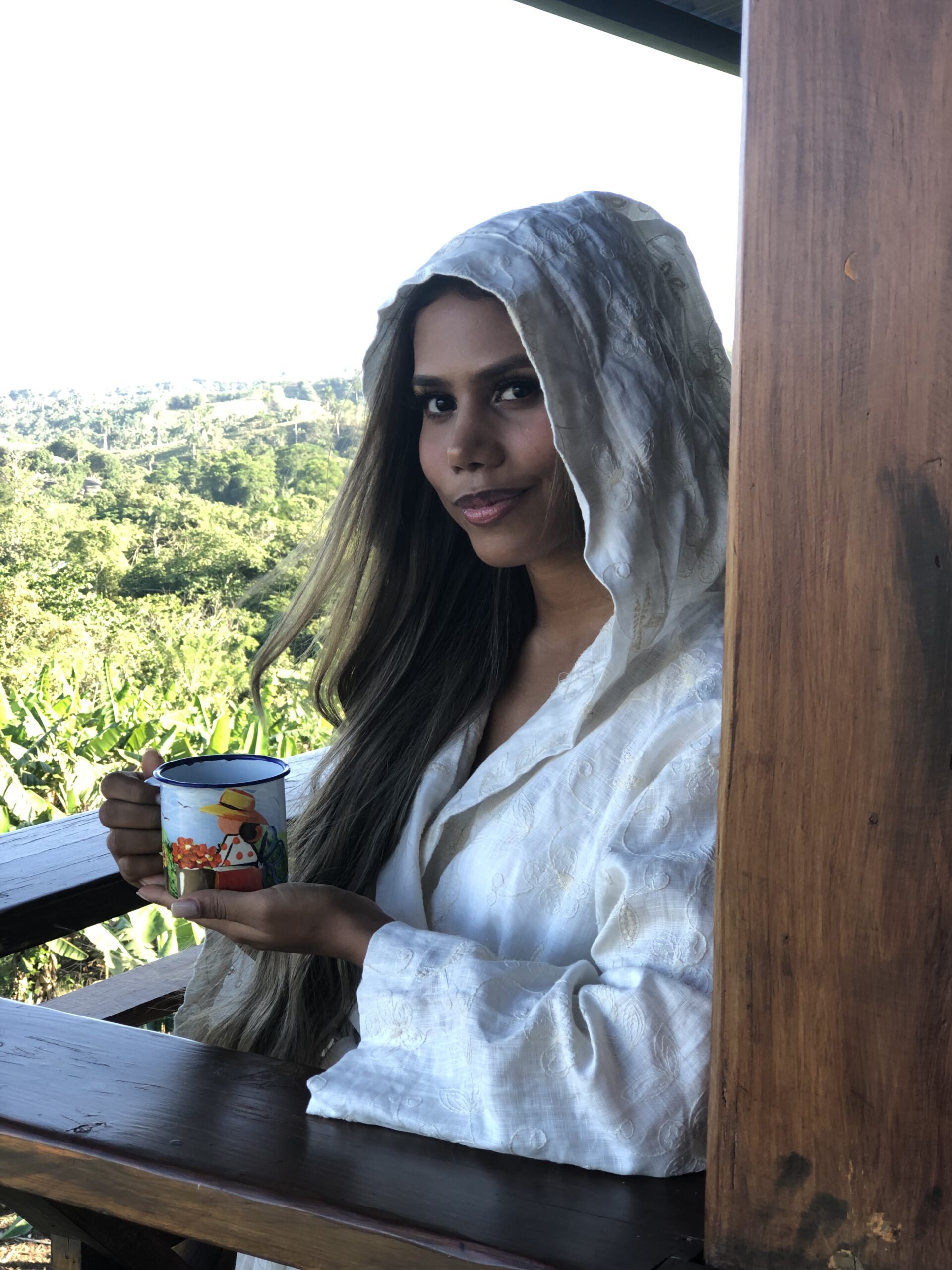 Miona Embroidered Linen Hooded Robe - Image 2