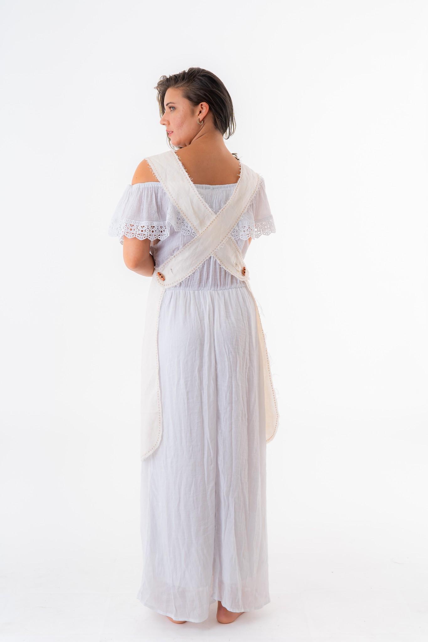 Linen embroidered crossback apron